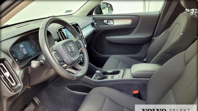 Volvo XC 40 cena 119888 przebieg: 42460, rok produkcji 2019 z Barczewo małe 352